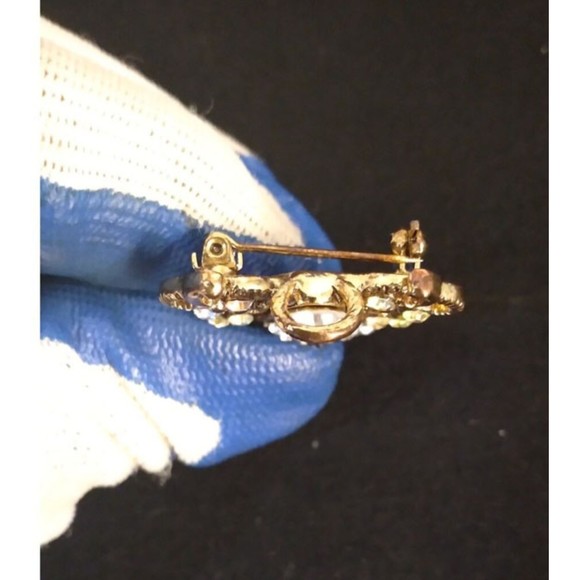 Vintage Gold Silver Toned Rhinestones Angel Guardian Pin Brooch - Picture 5 of 7